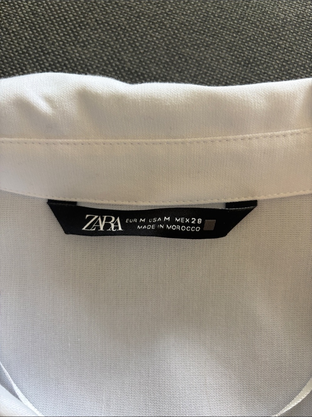 Zara Women’s Poplin White Button-Down Shirt Size Medium - Picture 2 of 9